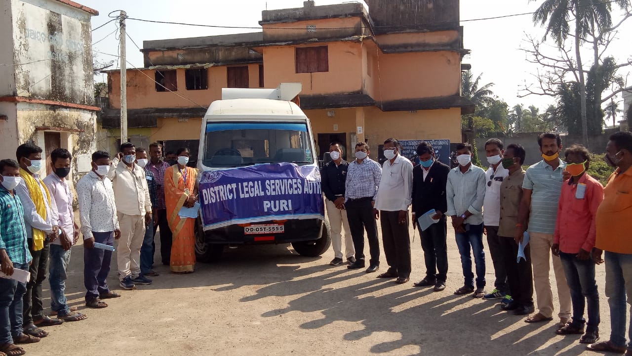 Awareness on Epidemic Act & Govt. Guidelines on COVID -19 through Mobile Legal Services Van on 15.01.2021